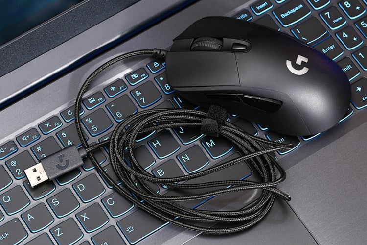 Logitech G403 Hero Gaming Den